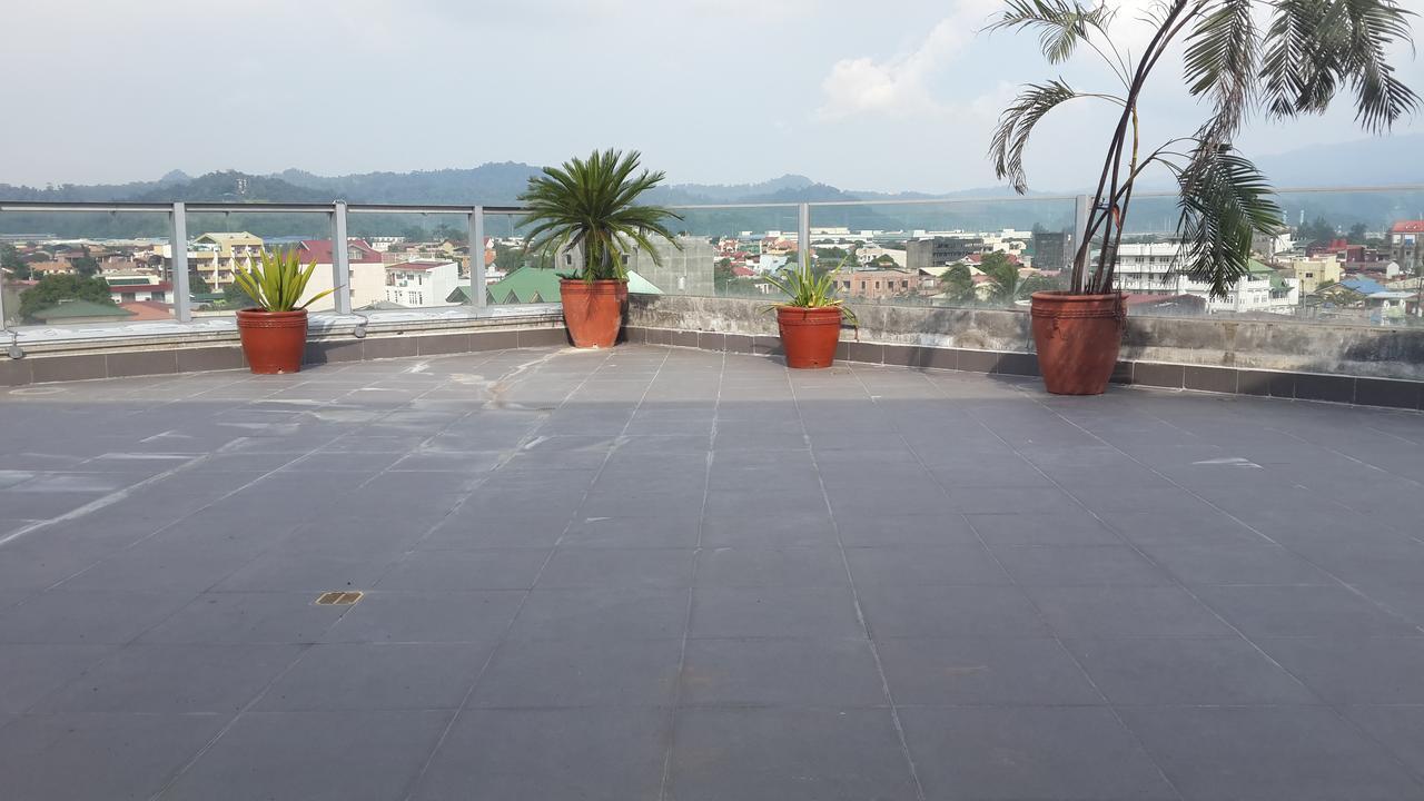 Ybc Grand Hotel Olongapo Luaran gambar