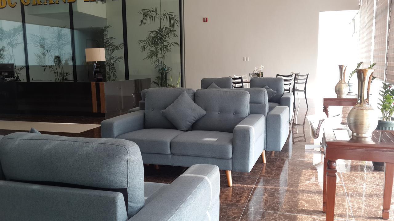 Ybc Grand Hotel Olongapo Luaran gambar