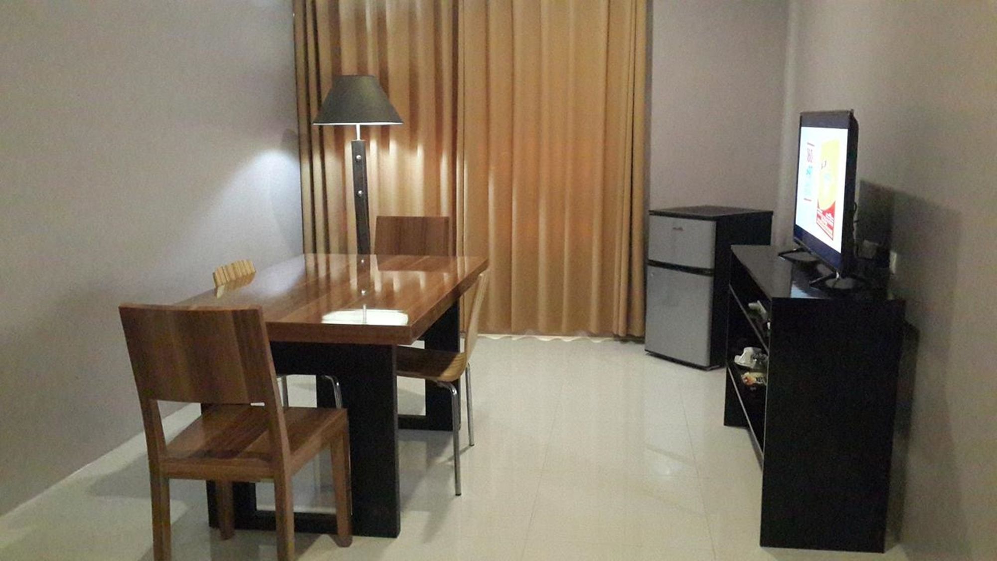Ybc Grand Hotel Olongapo Luaran gambar