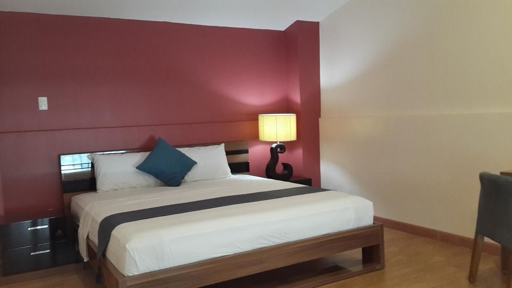 Ybc Grand Hotel Olongapo Luaran gambar